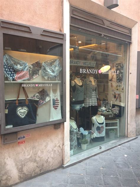 brandy melville italy locations.